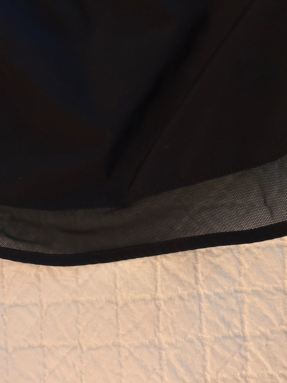 Athleta Mesh Racer Run Short 4” - Picture 3 of 5